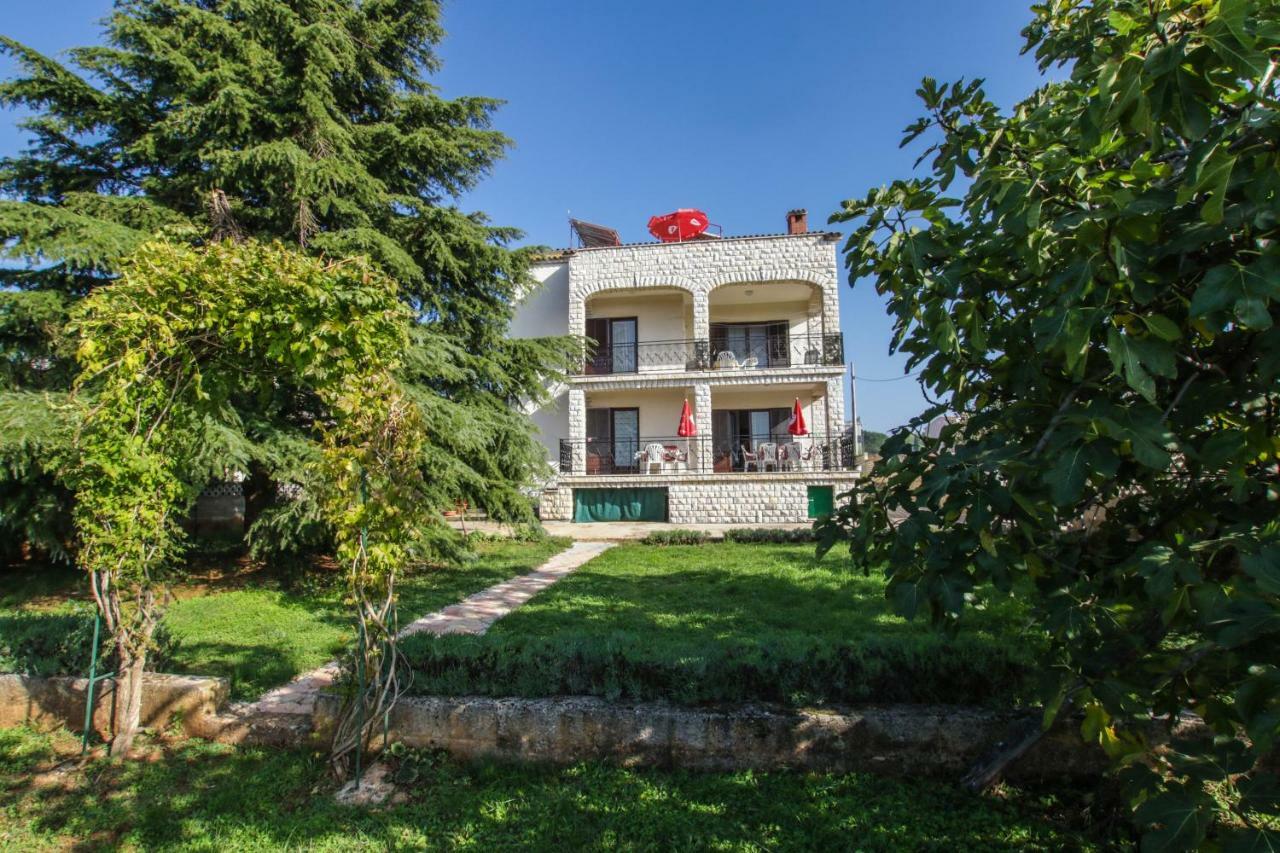 Apartmani Janja Пореч Экстерьер фото