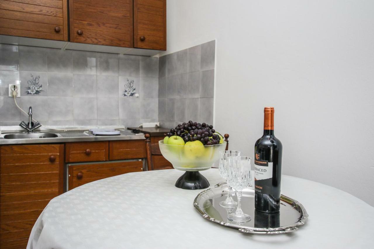 Apartmani Janja Пореч Экстерьер фото